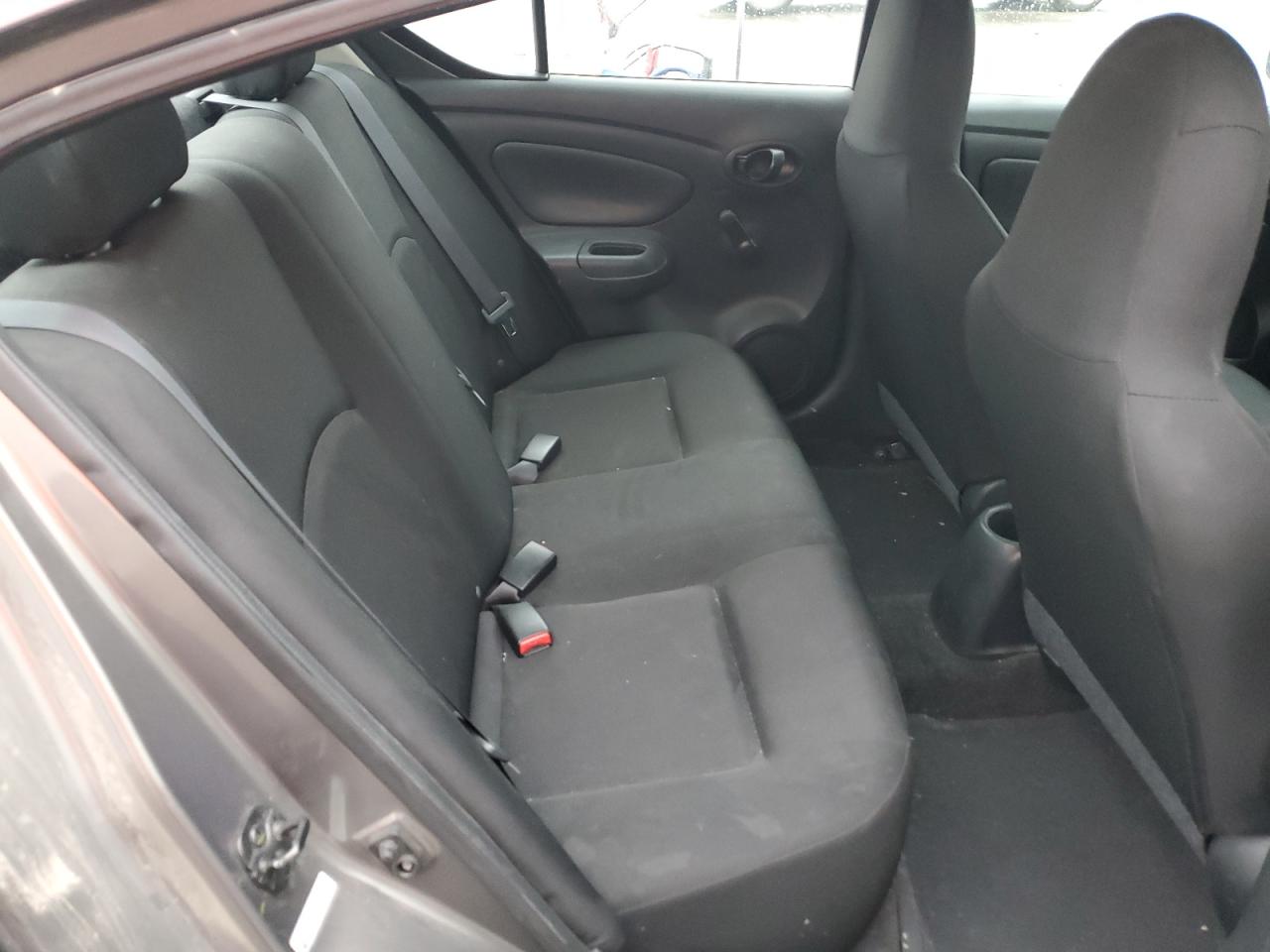 2017 Nissan Versa - Image 10