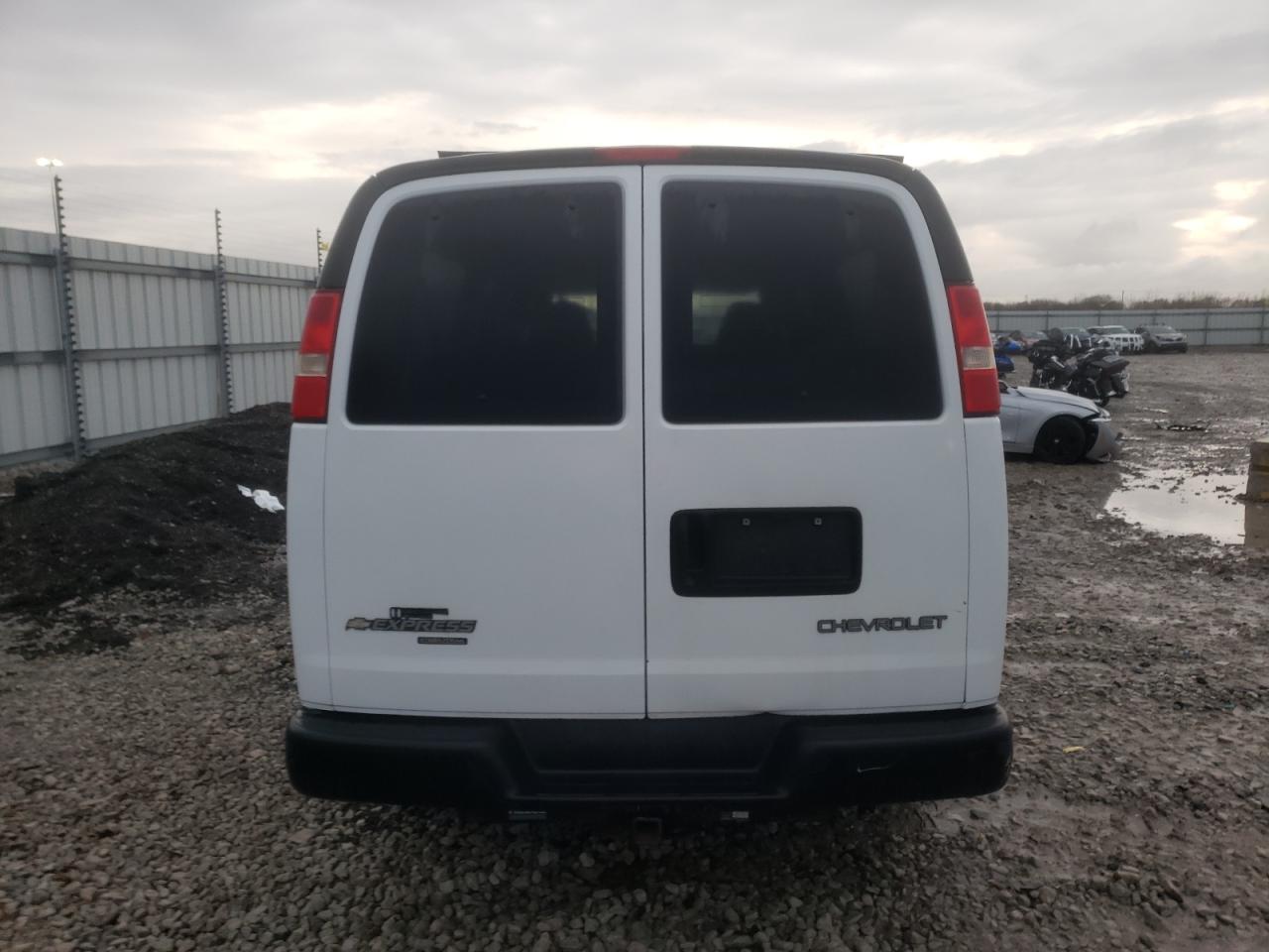 2006 Chevrolet Express G3500 VIN: 1GAHG39U861261765 Lot: 73458704