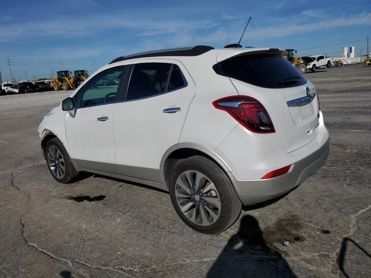 2022 Buick Encore - Image 2