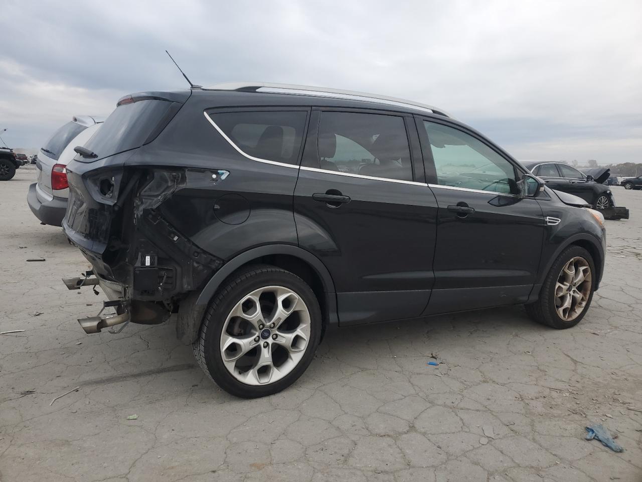 VIN 1FMCU0J95EUE57848 2014 FORD ESCAPE no.3