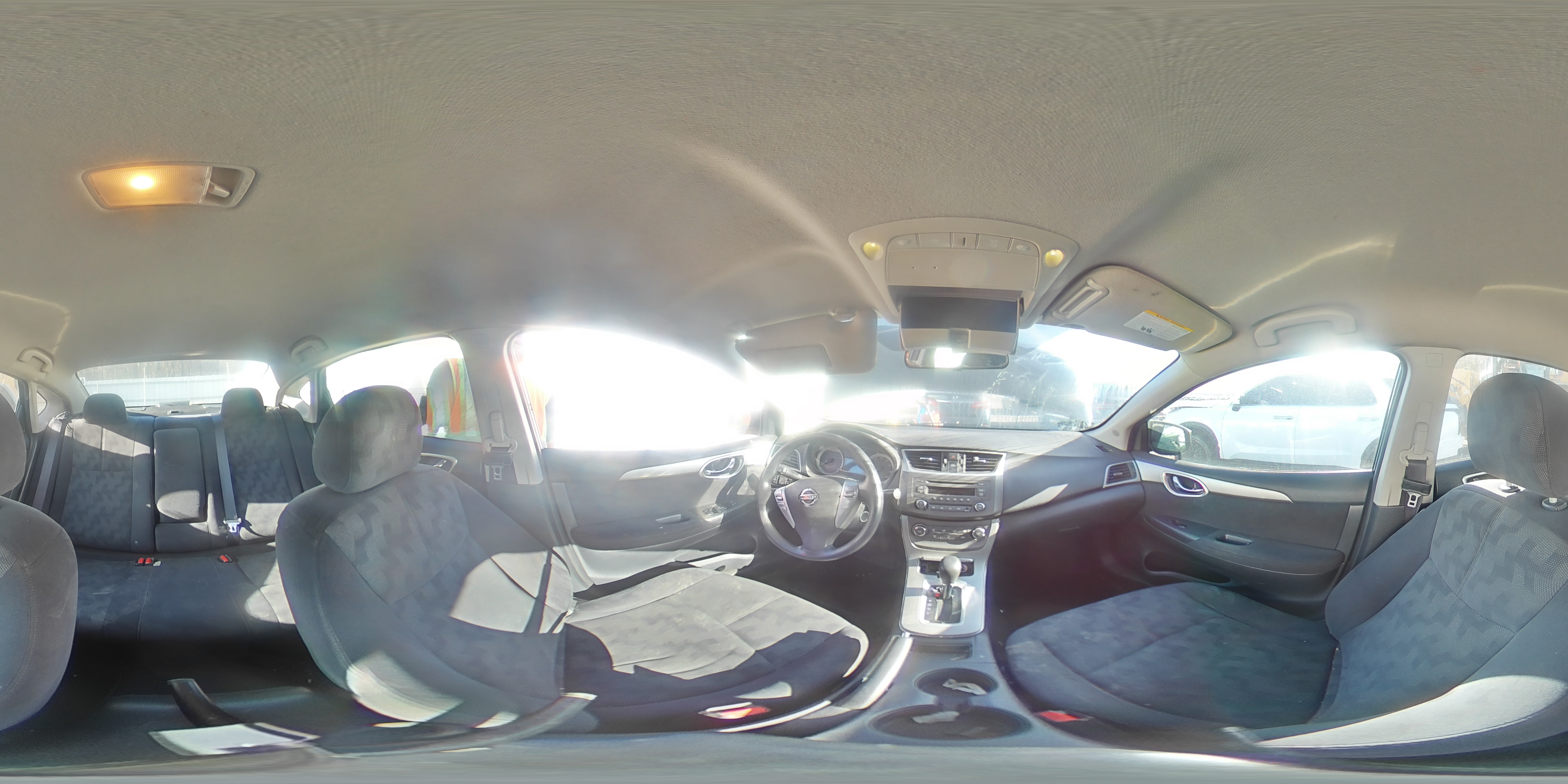 2013 Nissan Sentra - Image 13