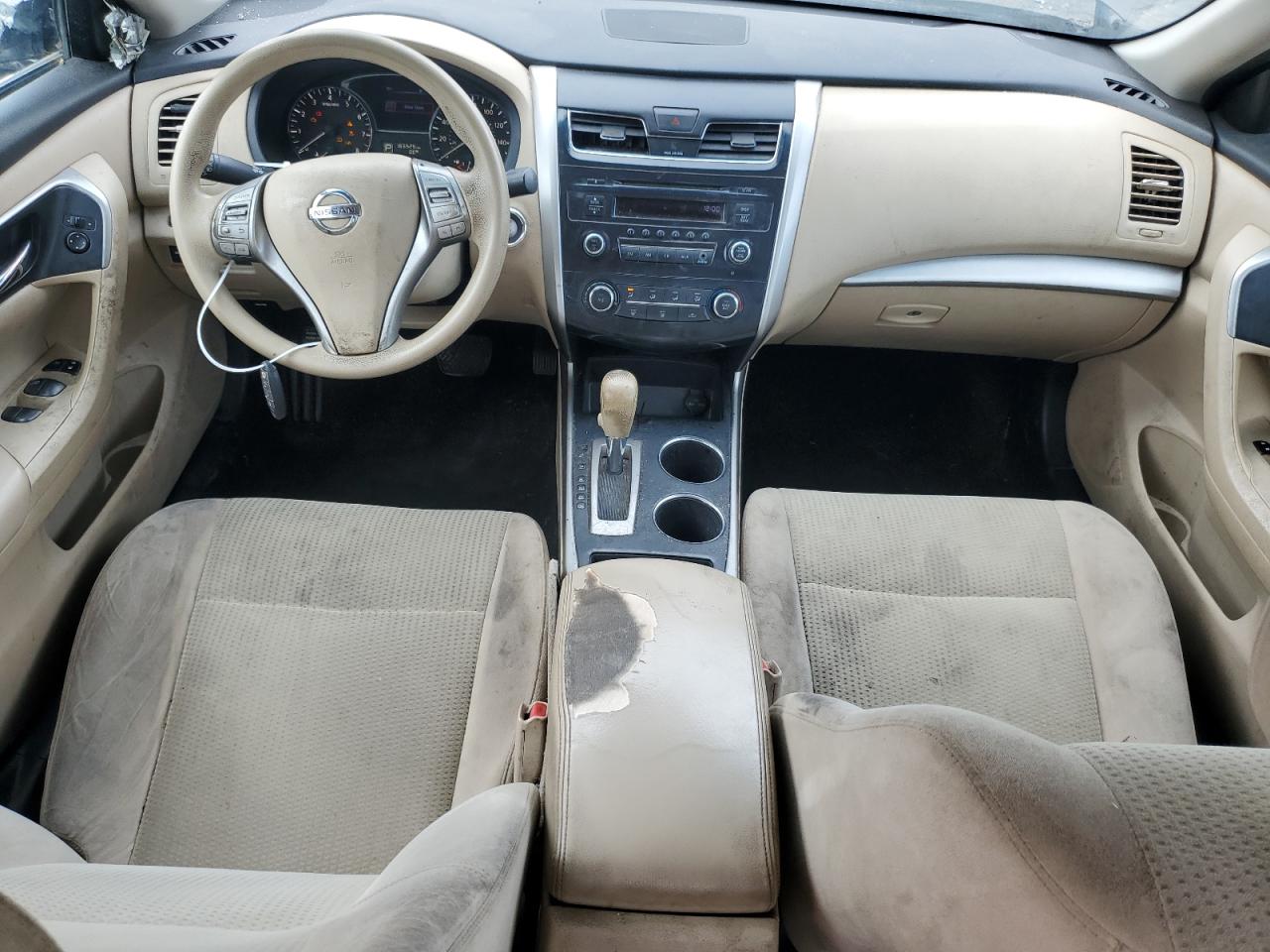 2015 Nissan Altima - Image 8