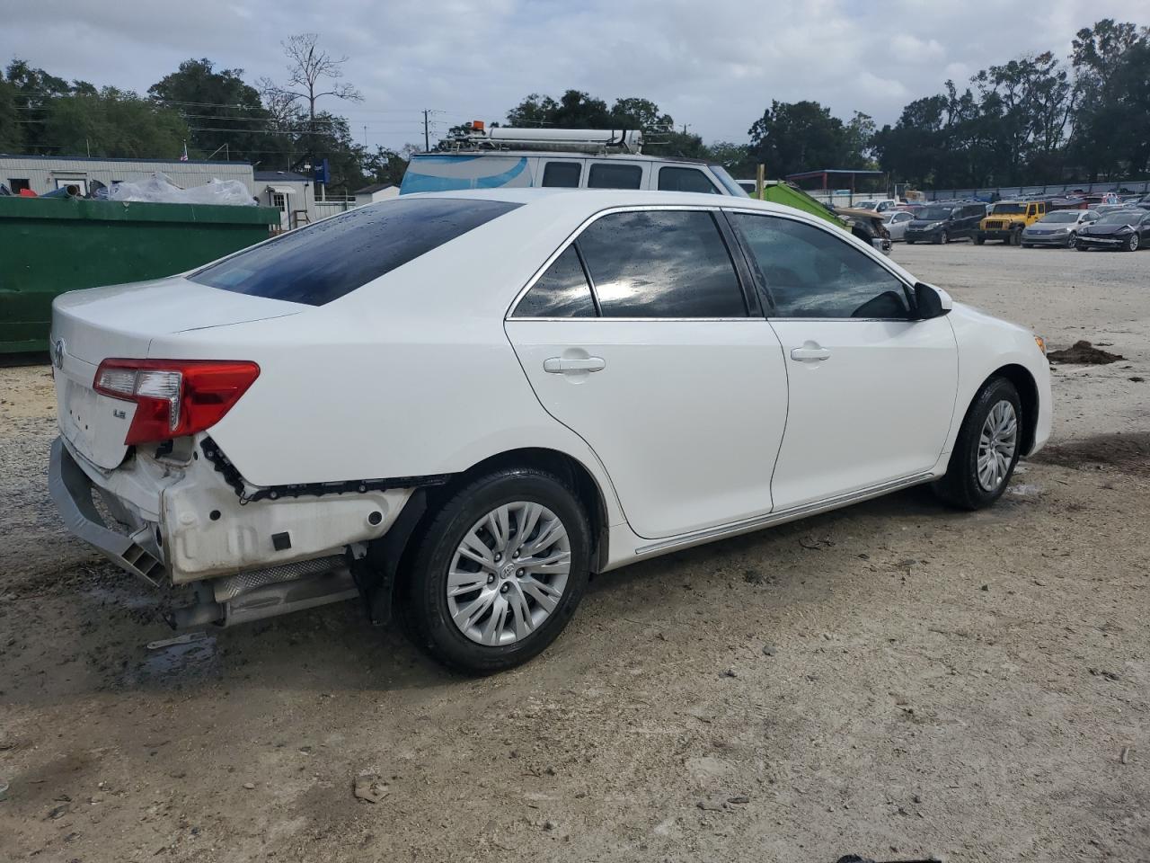 VIN 4T1BF1FK1DU706894 2013 TOYOTA CAMRY no.3