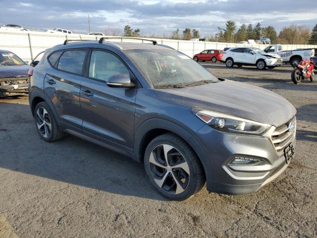 Паркетники HYUNDAI TUCSON 2016 Серый