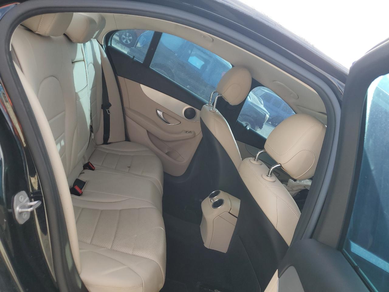 2016 Mercedes-Benz C-klasse - Image 10