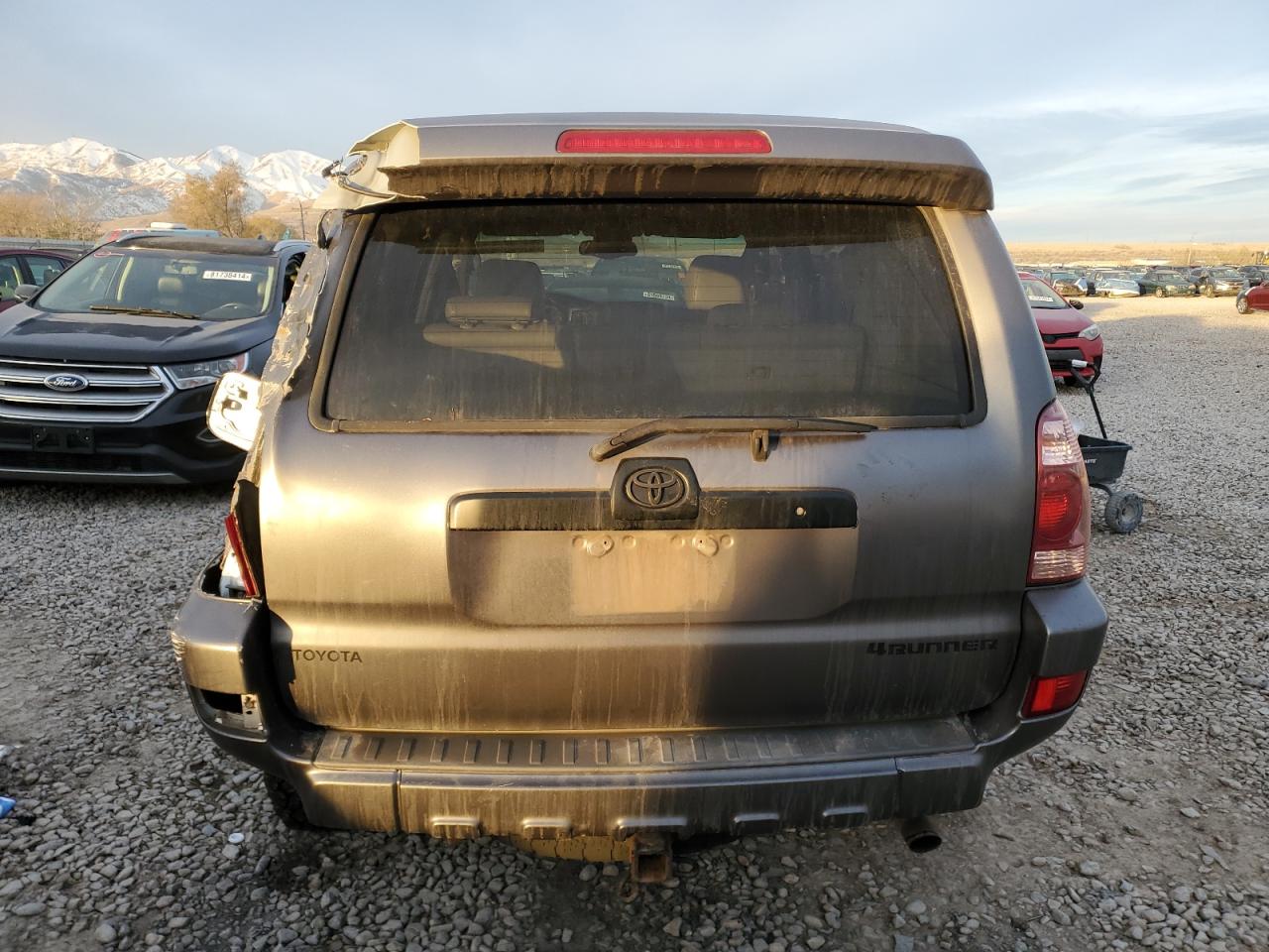 2005 Toyota 4Runner Limited VIN: JTEBU17R958032750 Lot: 81024454