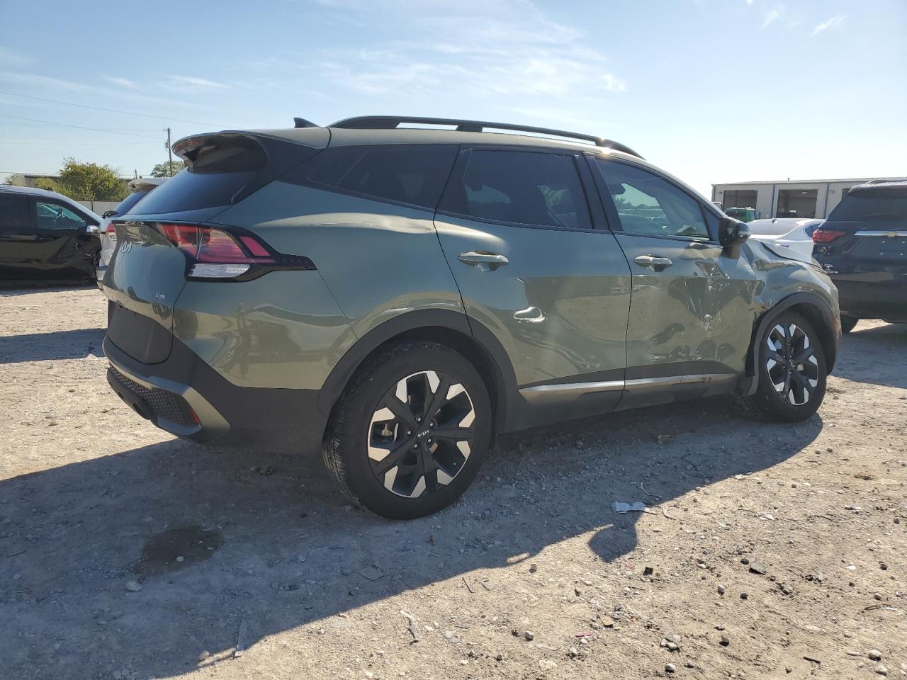 2023 Kia Sportage - Image 3