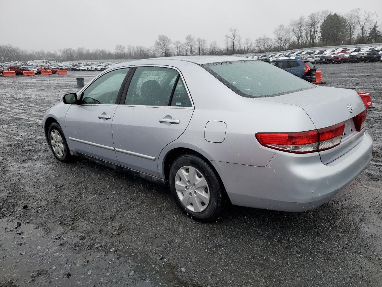 2004 Honda Accord - Image 2