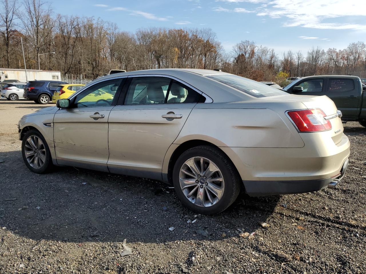 2010 Ford Taurus Limited VIN: 1FAHP2FW9AG153884 Lot: 80896164