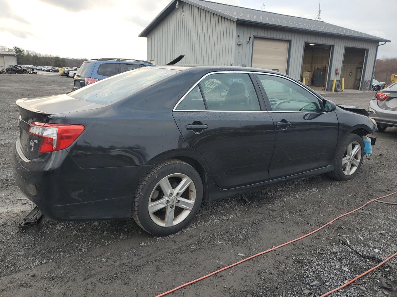 VIN 4T1BF1FK5DU249541 2013 TOYOTA CAMRY no.3