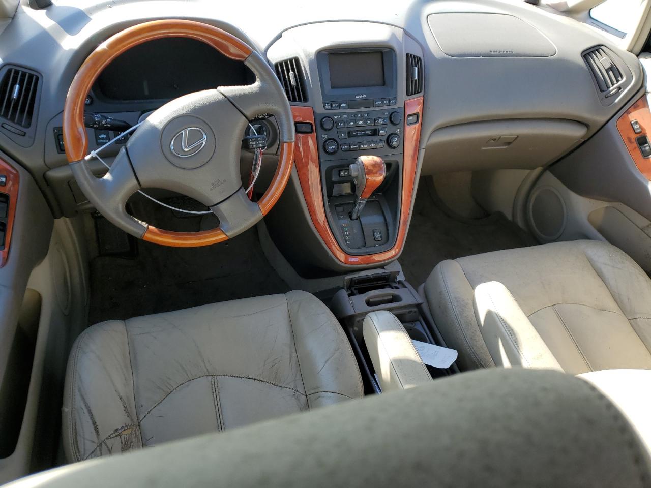 2018 Hyundai Elantra - Image 8