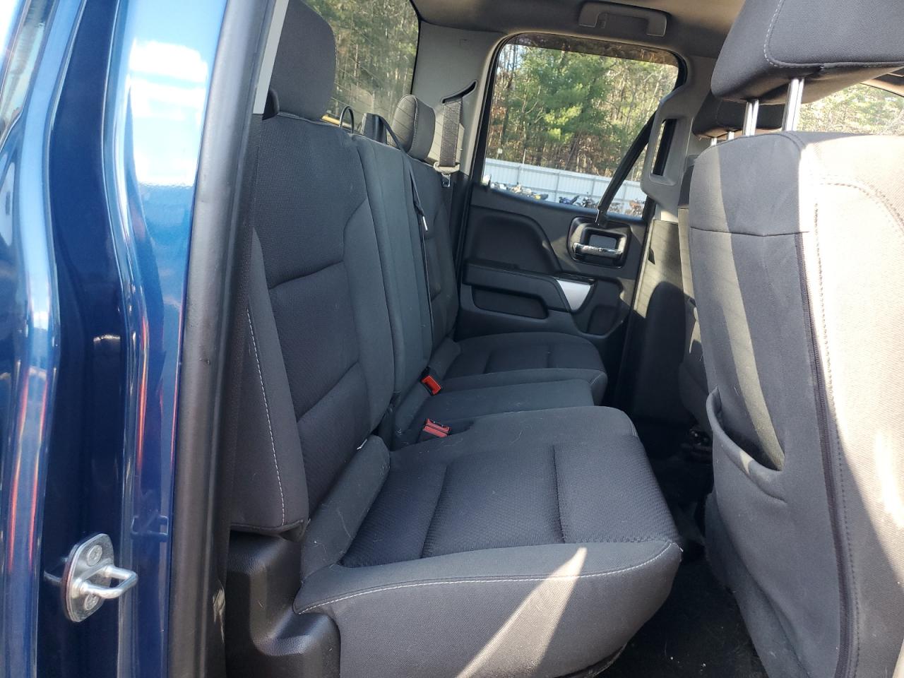 2018 Chevrolet Silverado - Image 10