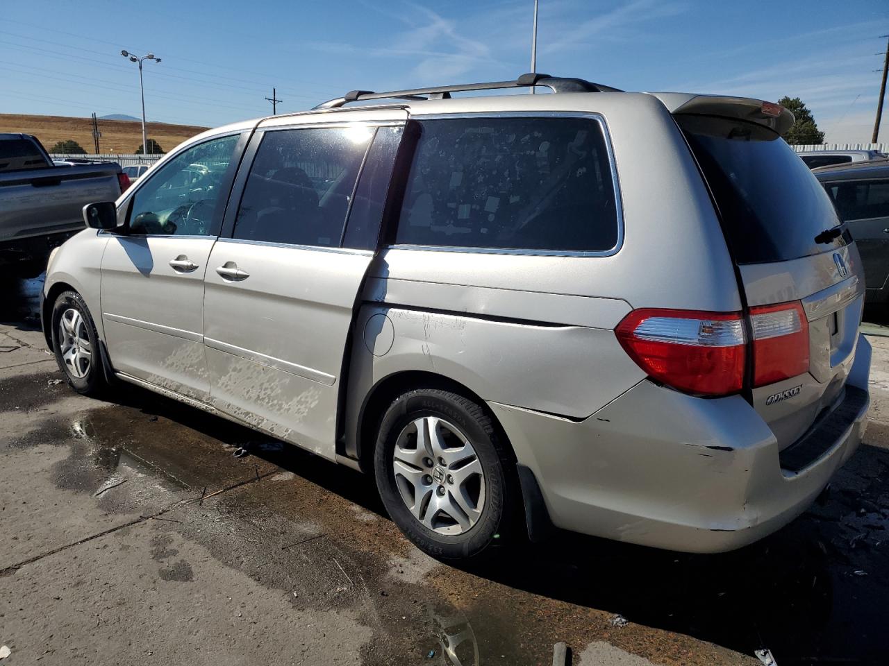 2006 Honda Odyssey - Image 2