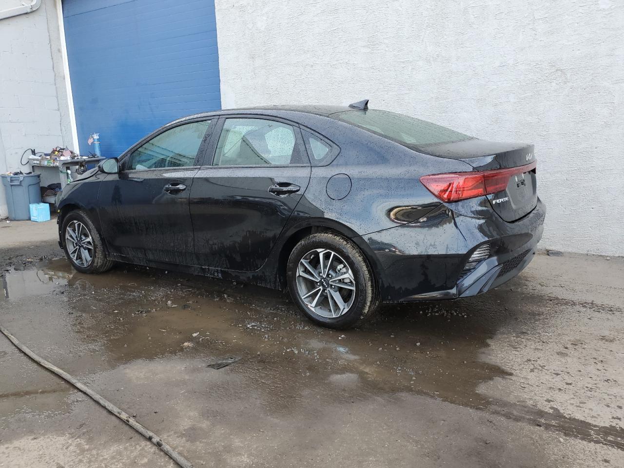 2024 Kia Forte - Image 2