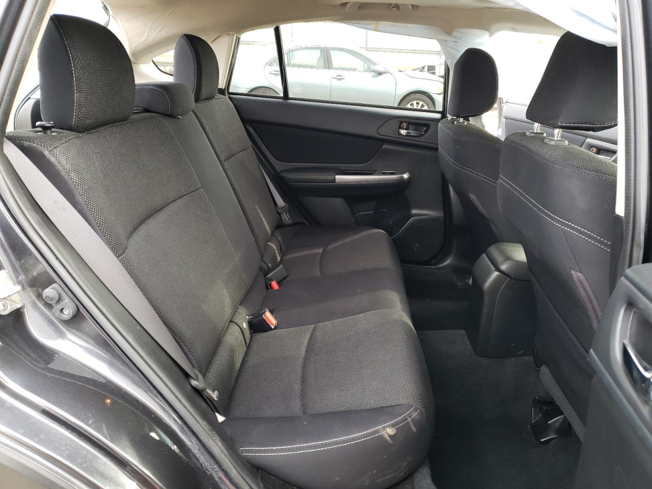 2015 Subaru XV - Image 11