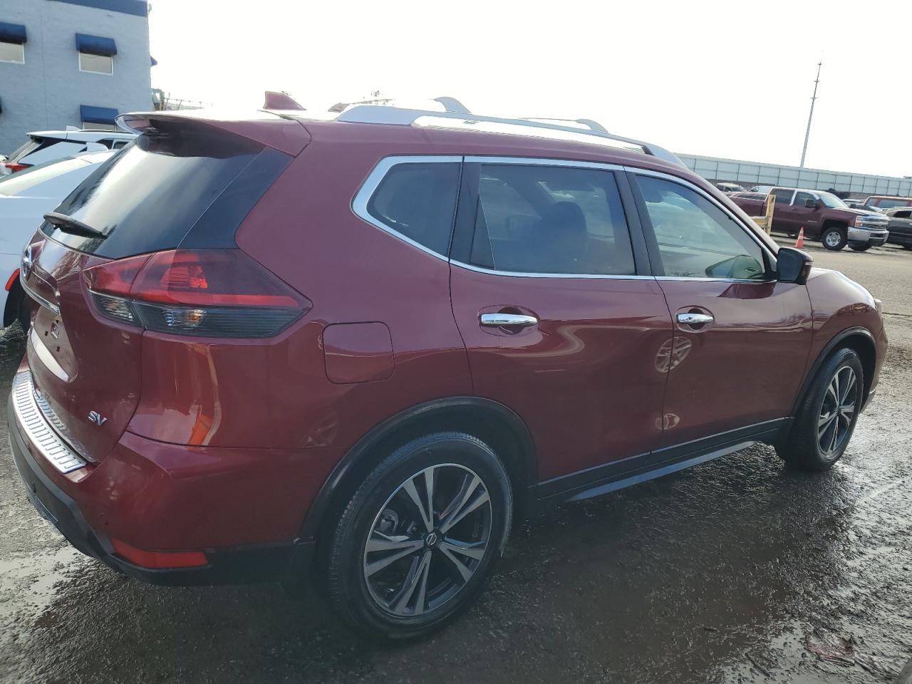 2020 Nissan Rogue - Image 3