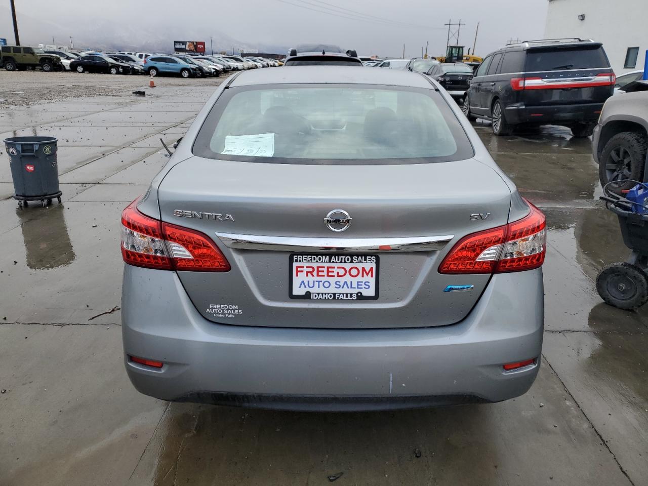 2014 Nissan Sentra - Image 6