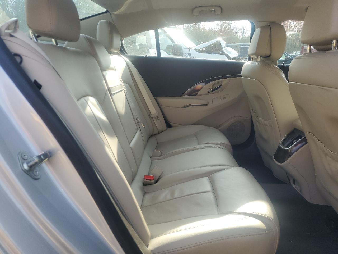 2014 Buick LaCrosse - Image 10