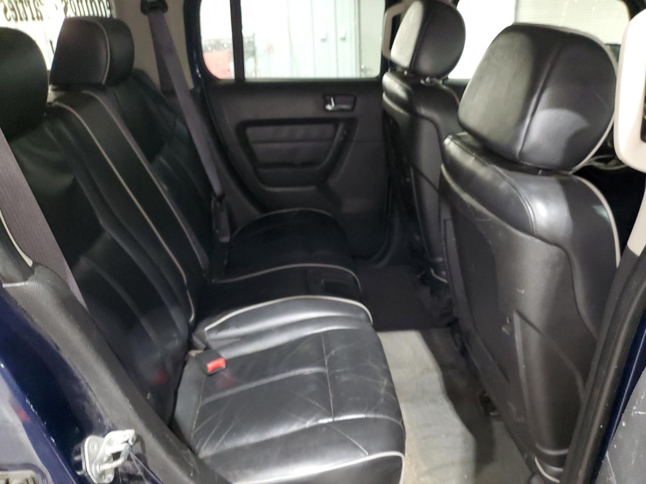 2007 Hummer H3 - Image 11