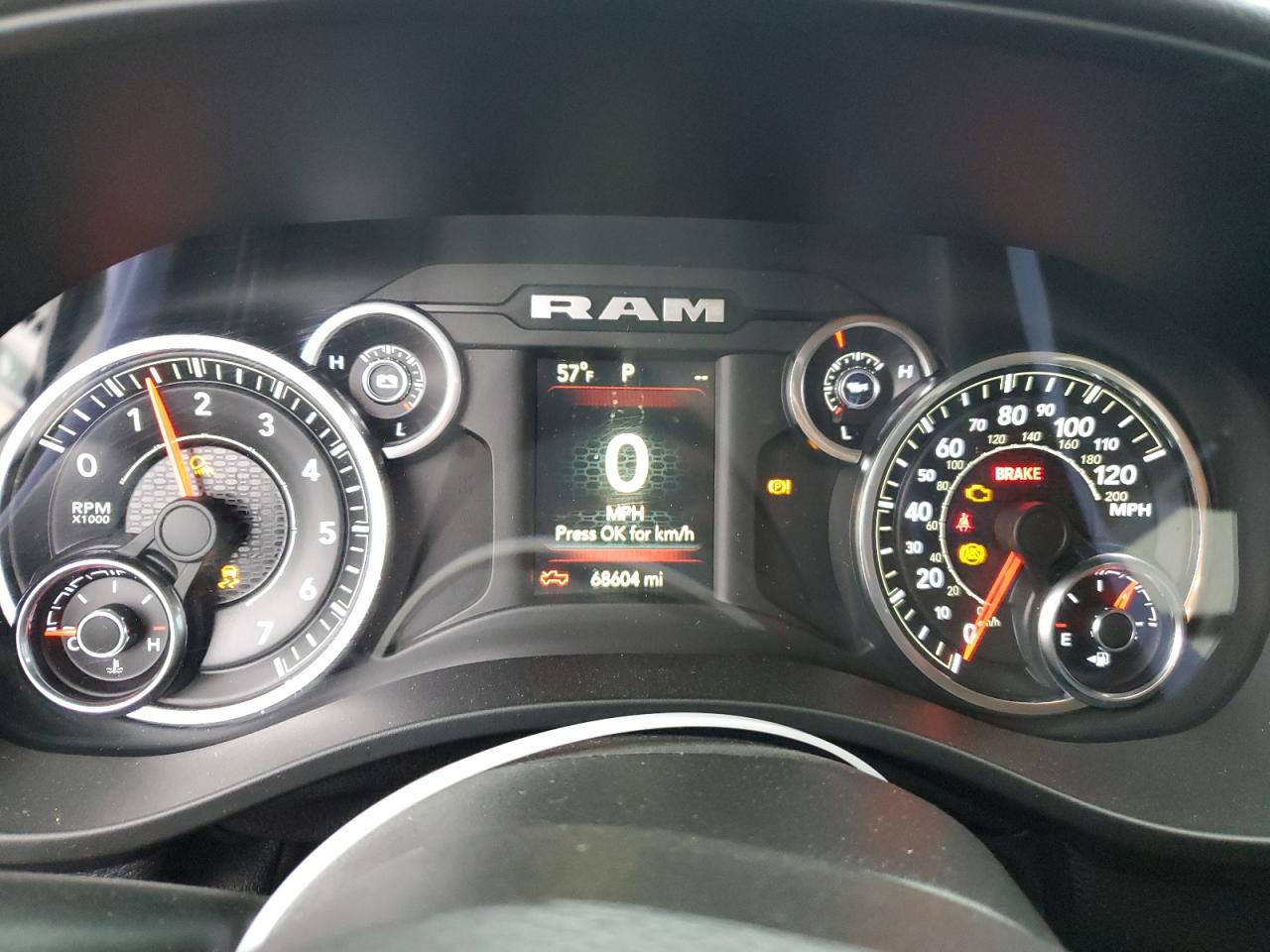 2020 RAM 1500 - Image 9