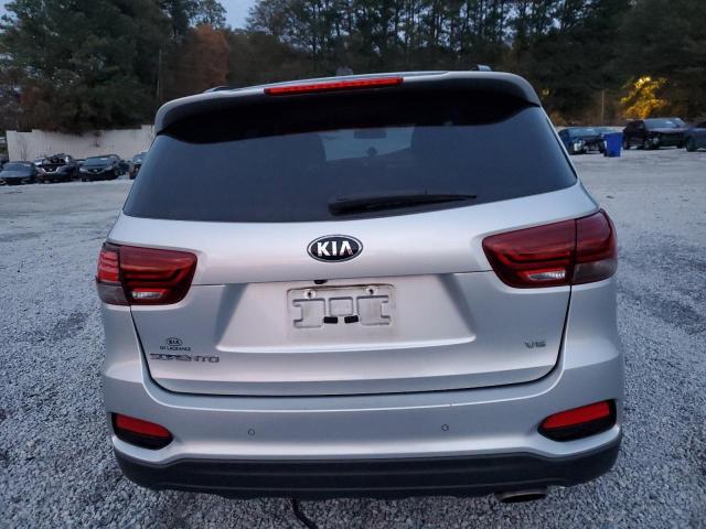  KIA SORENTO 2019 Srebrny