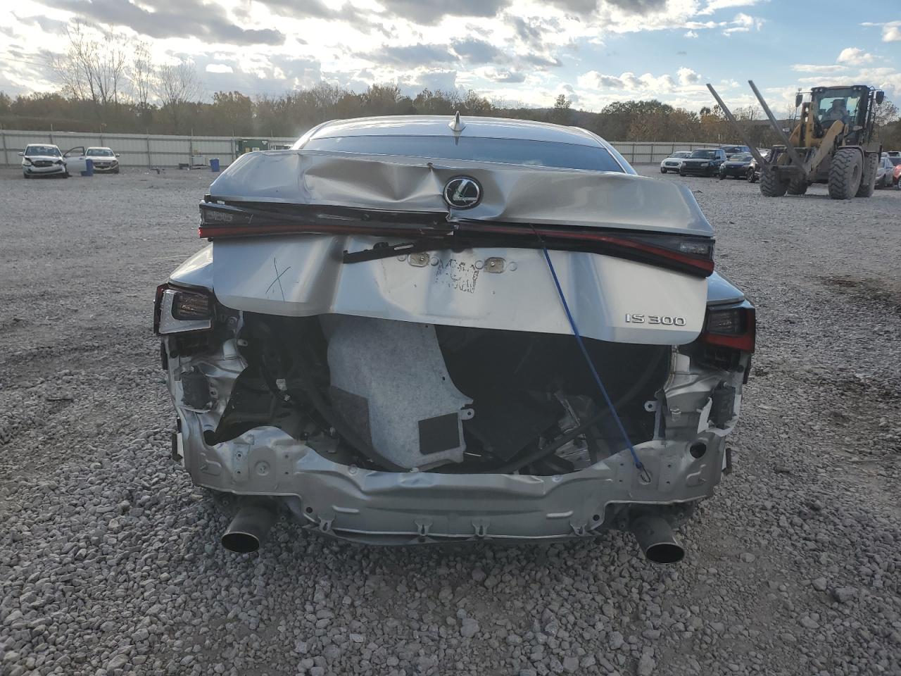 2021 Lexus IS - Image 6
