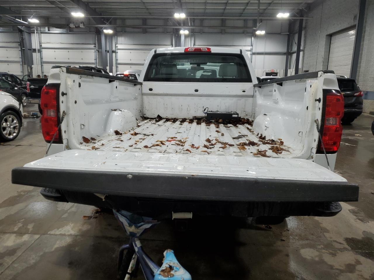 2016 Chevrolet Silverado - Image 6