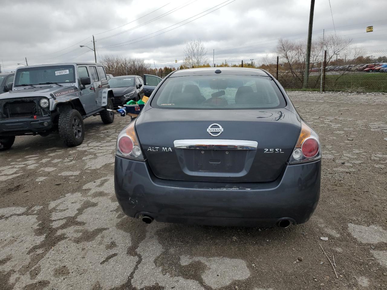 2012 Nissan Altima - Image 6