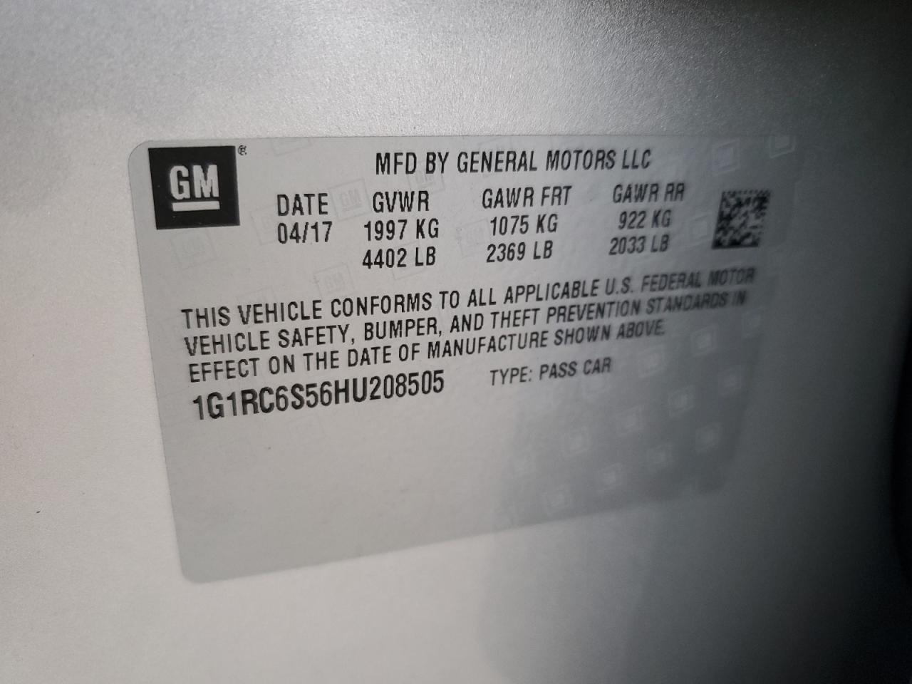 2017 Chevrolet Volt - Image 14