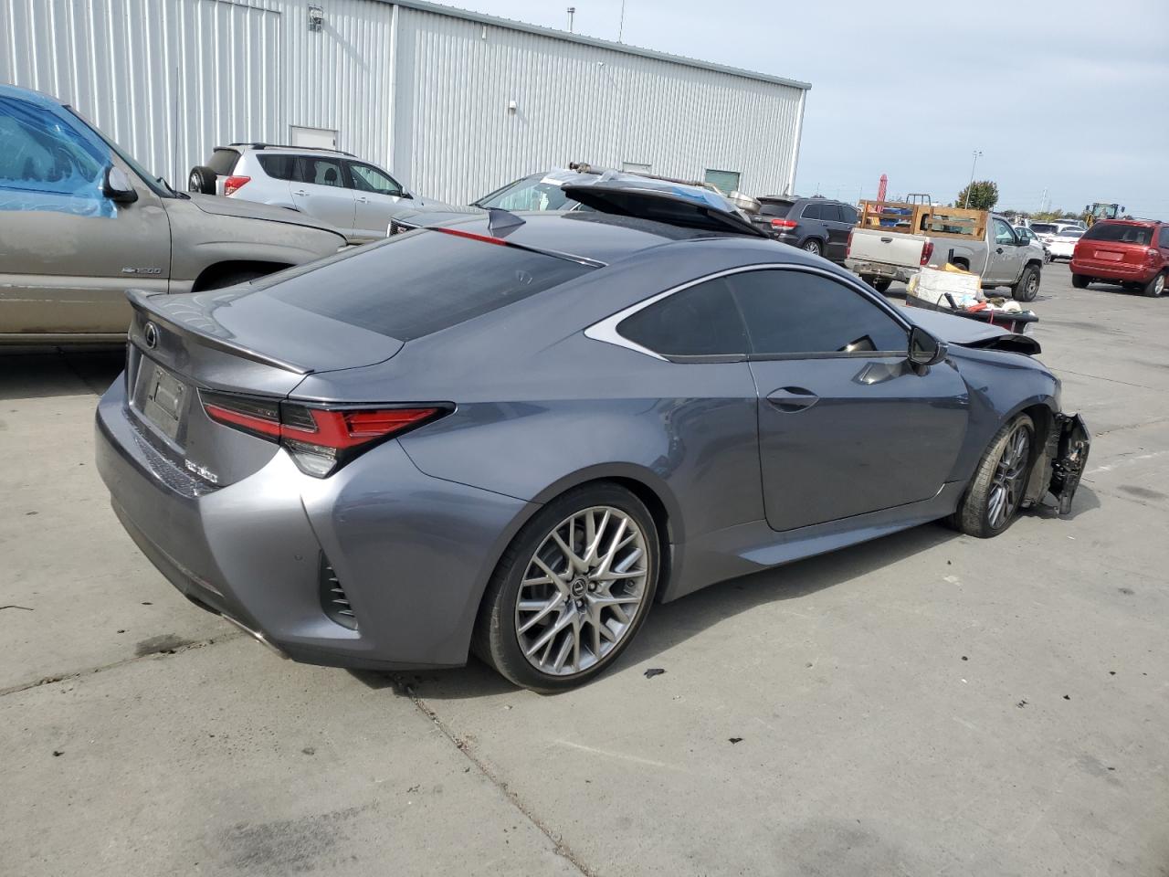 VIN JTHHA5BC7K5009819 2019 LEXUS RC300 no.3