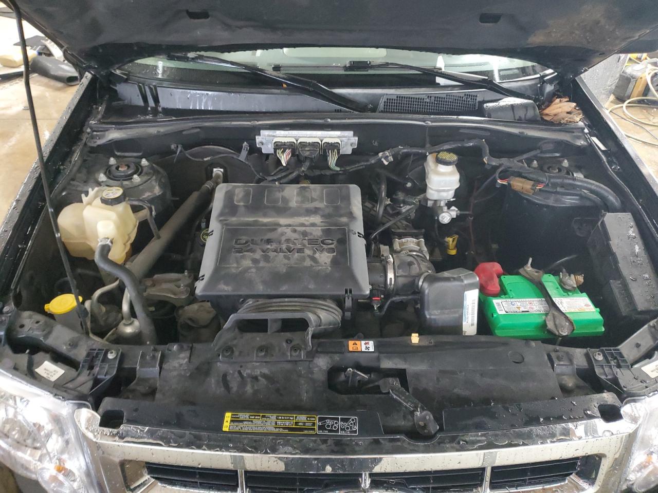 2009 Ford Escape - Image 12