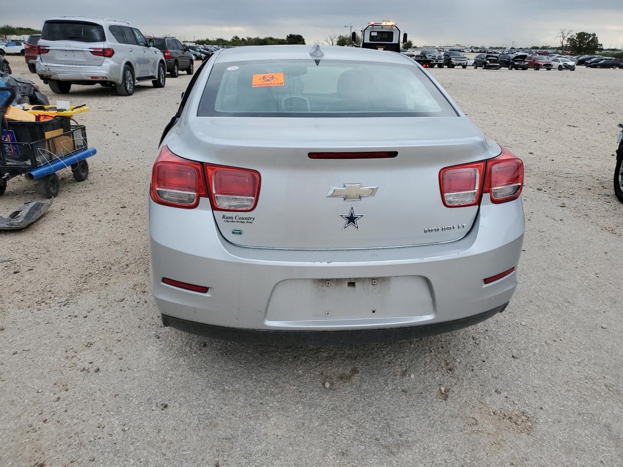 2016 Chevrolet Malibu - Image 6
