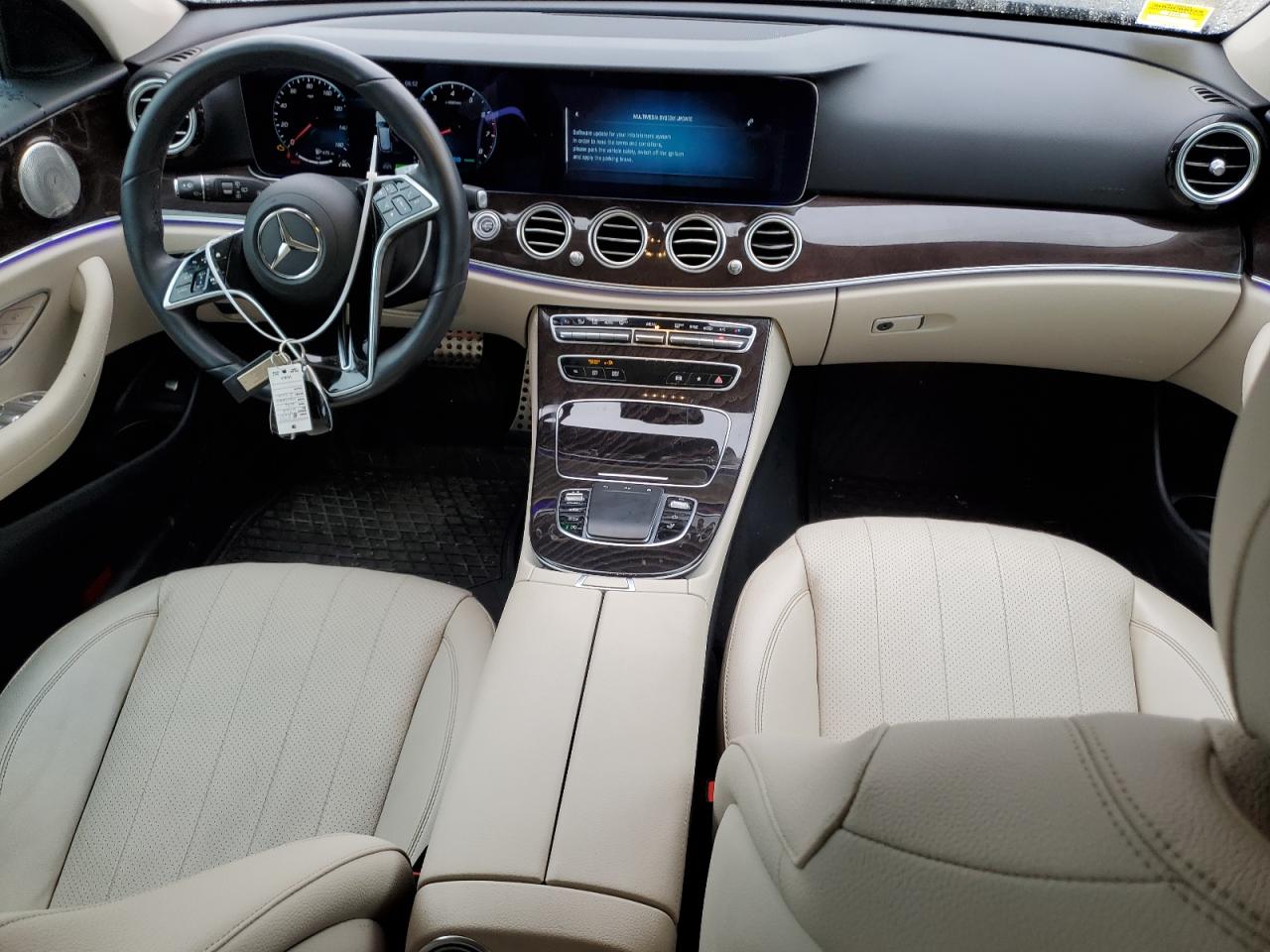 2022 Mercedes-Benz E-klasse - Image 8