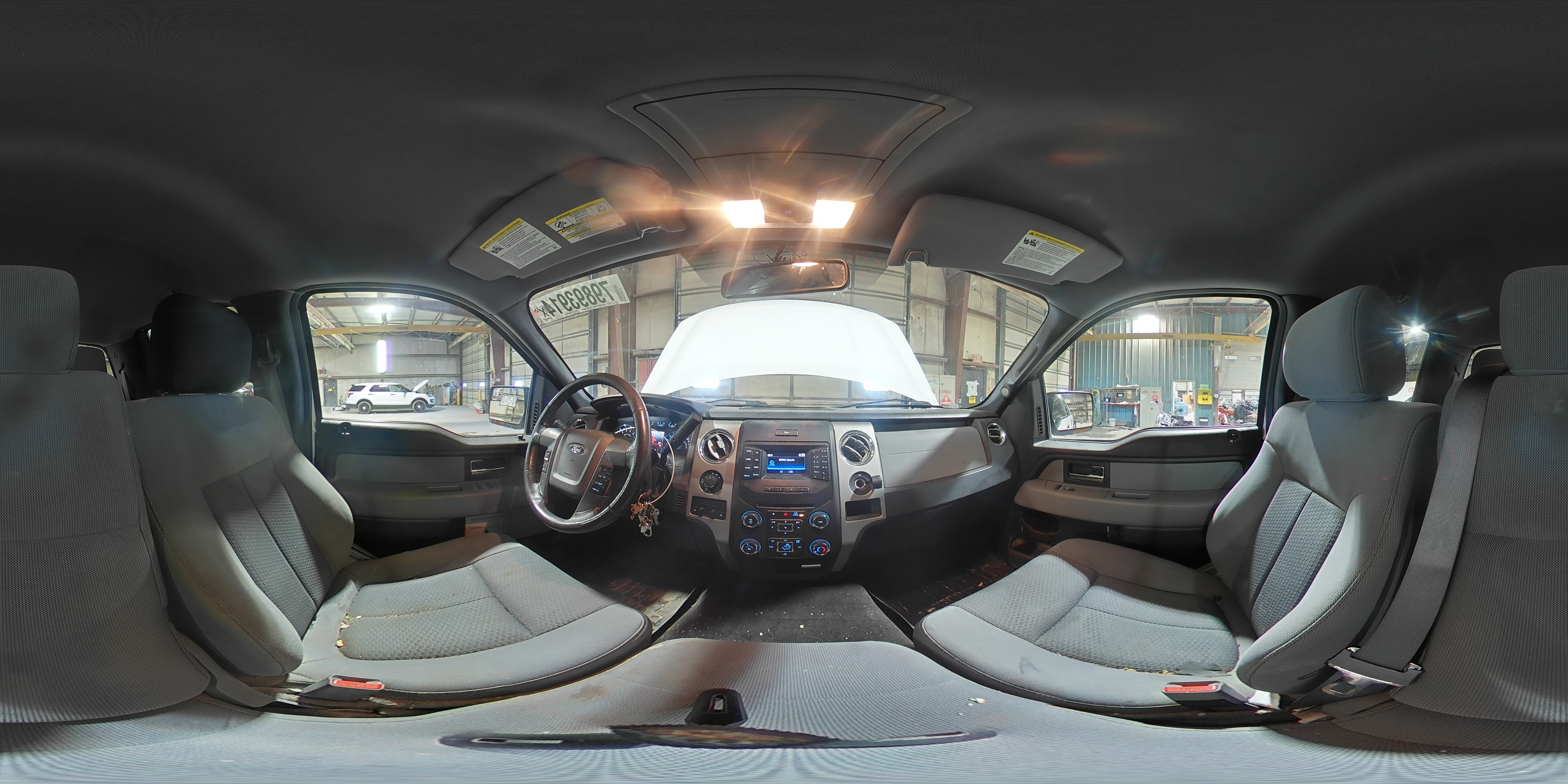 2014 Ford F-150 - Image 12