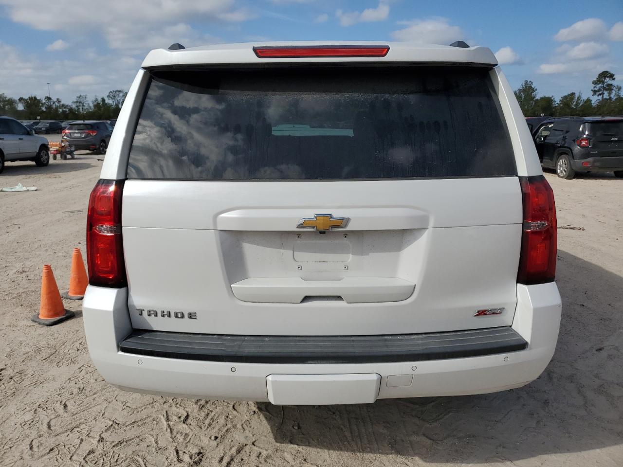 2017 Chevrolet Tahoe - Image 6