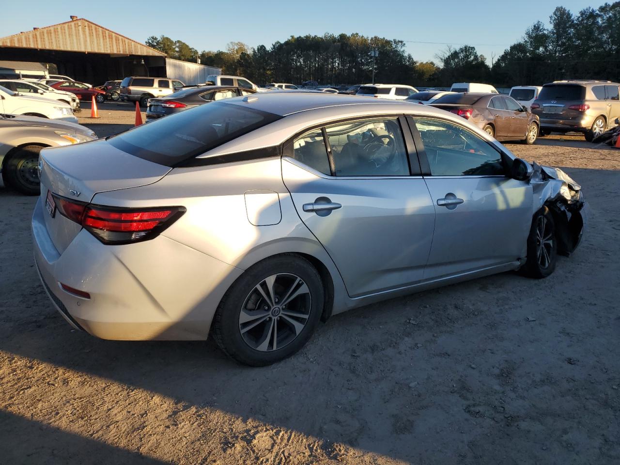 2021 Nissan Sentra - Image 3