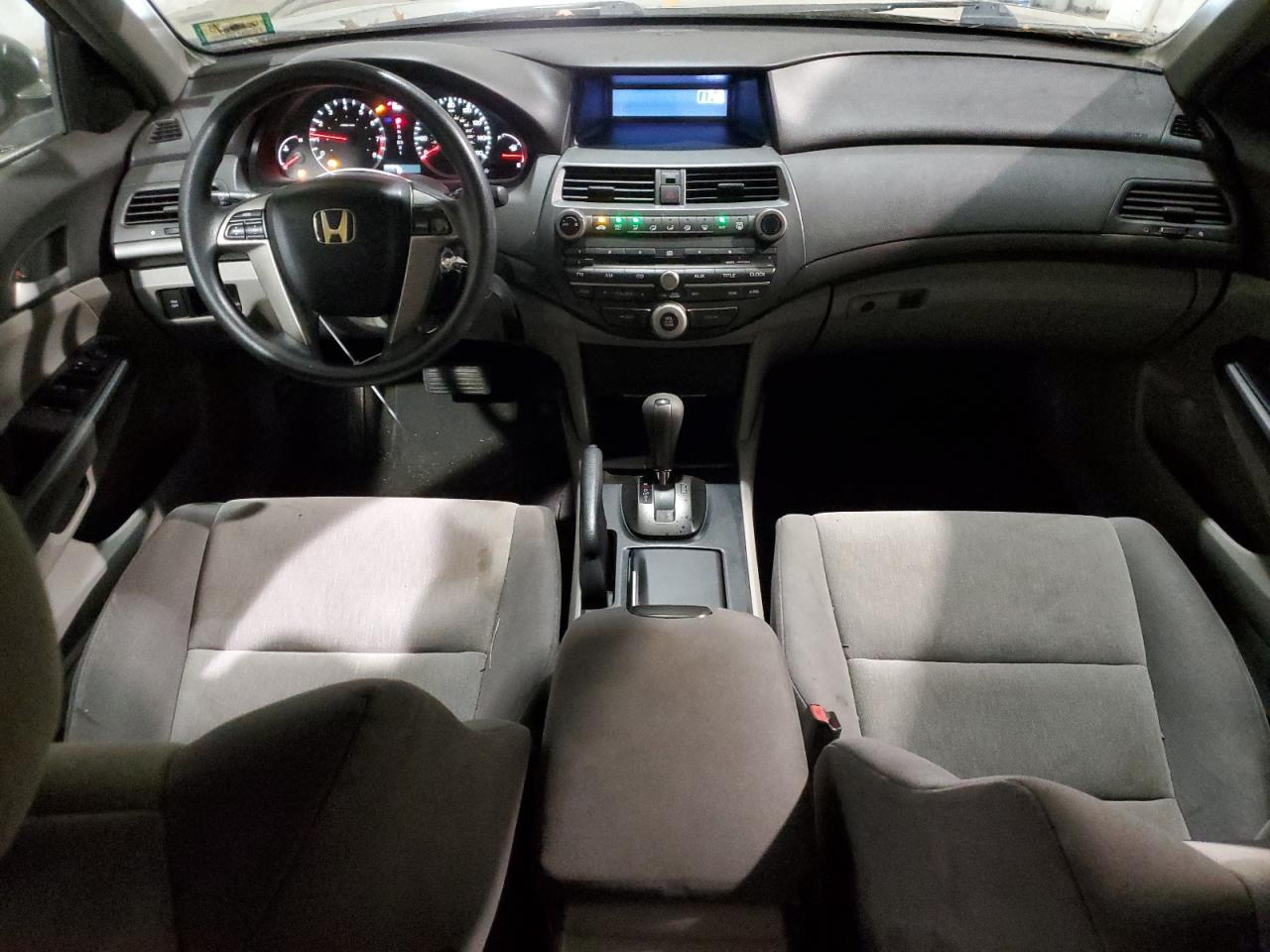 2009 Honda Accord - Image 8