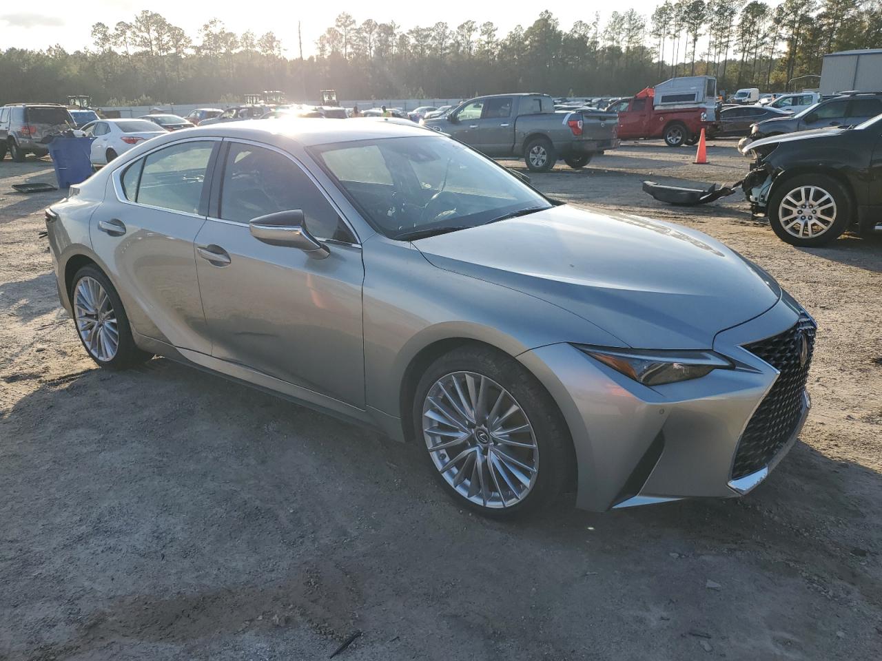 2022 Lexus IS - Image 4