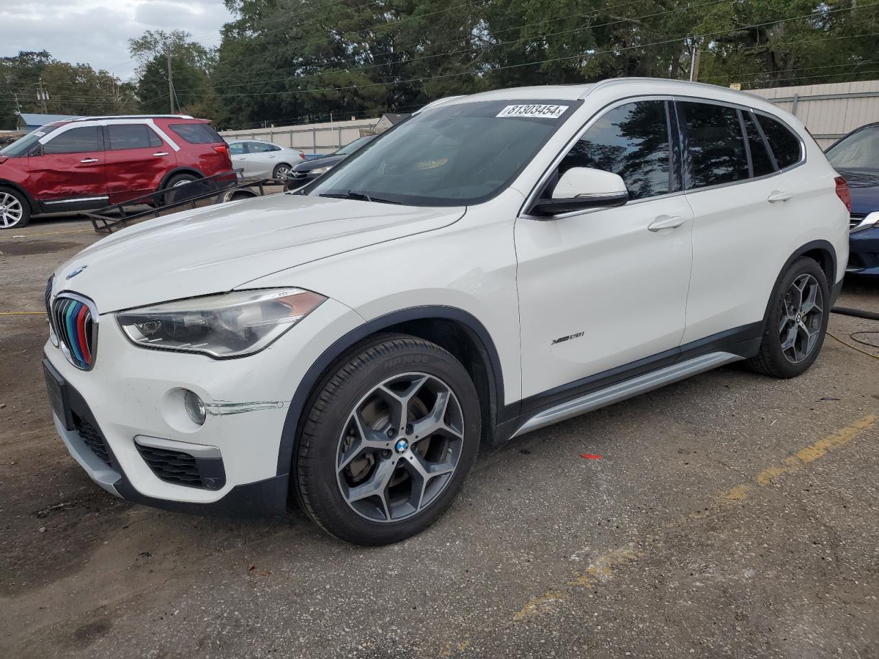 VIN WBXHT3C31GP880566 2016 BMW X1 no.1