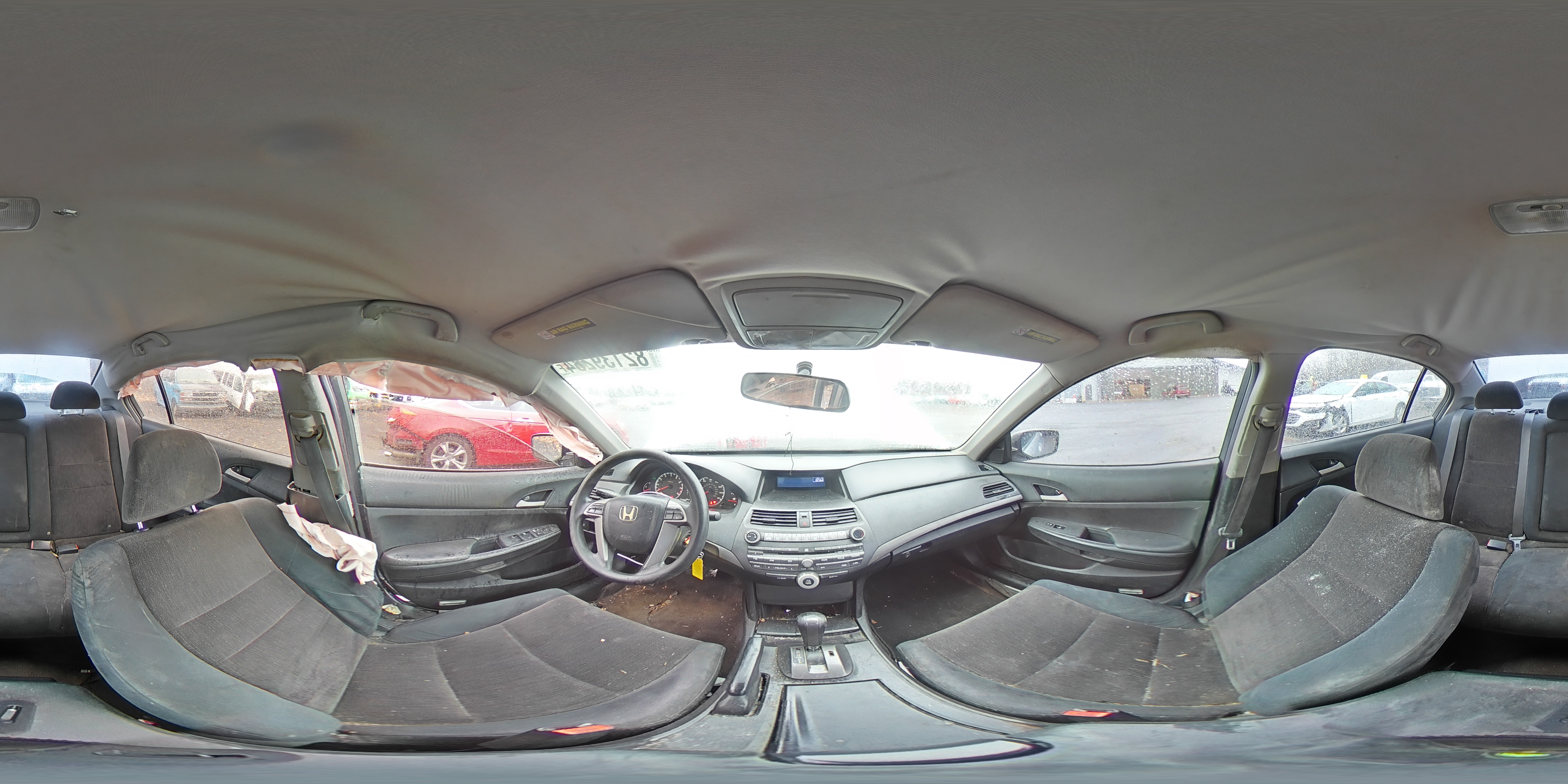 2010 Honda Accord - Image 13
