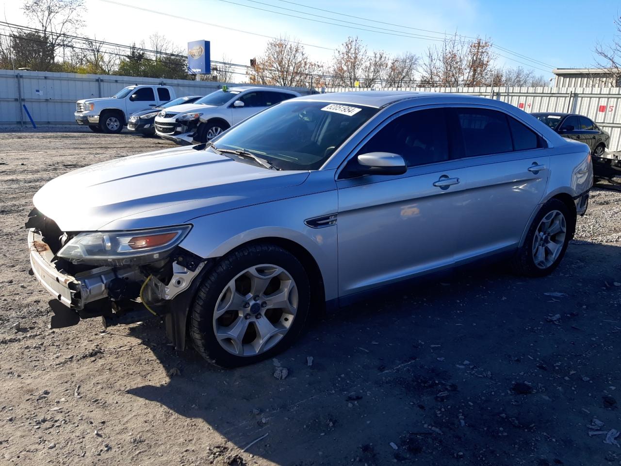 2011 Ford Taurus - Image 1