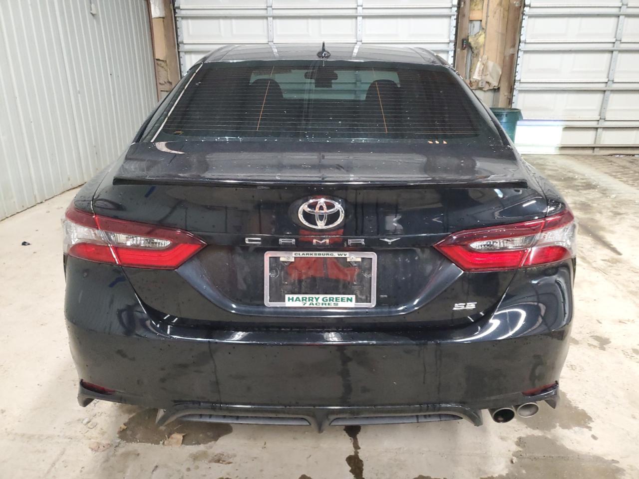 2021 Toyota Camry - Image 6