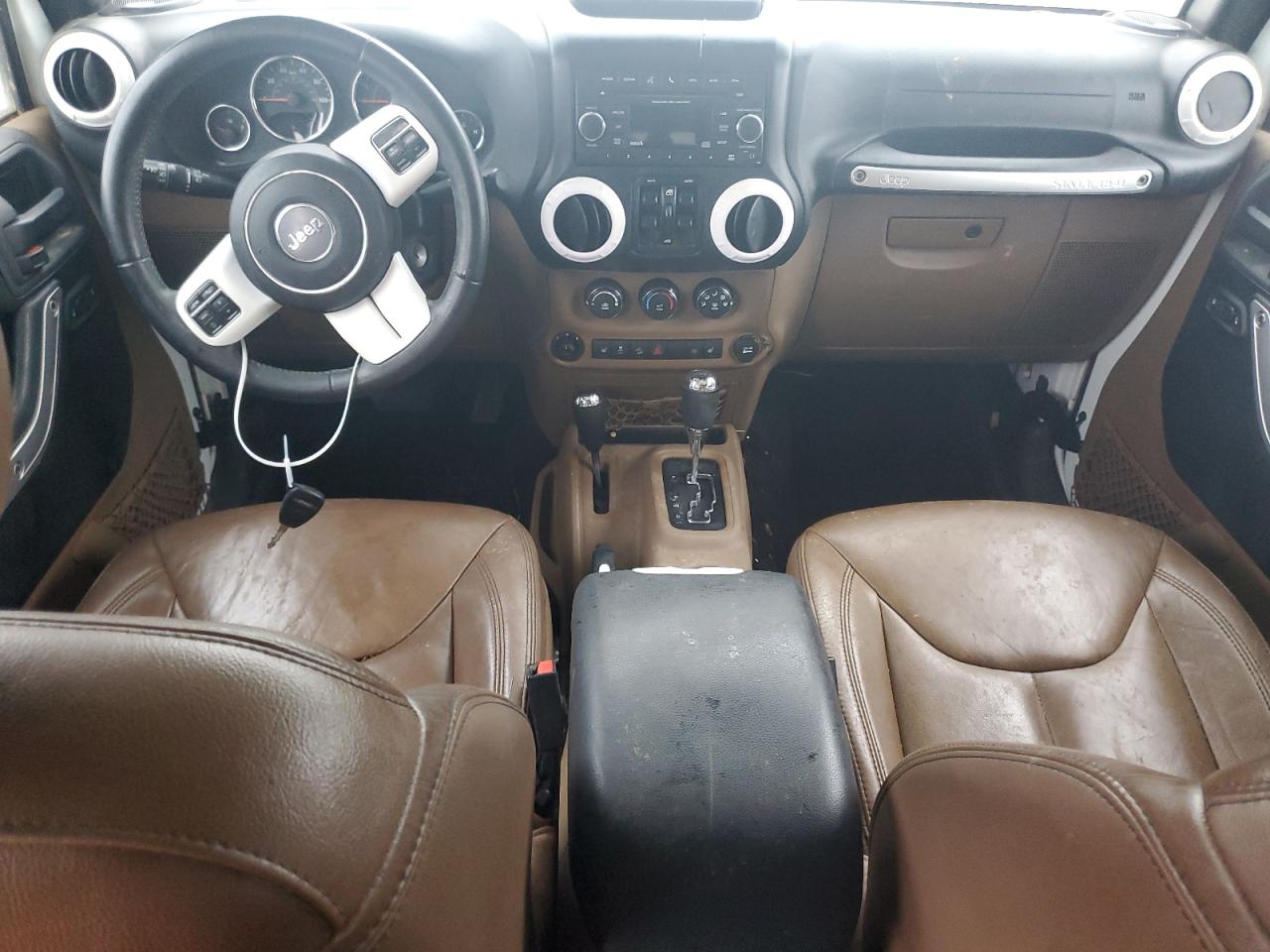 2015 Jeep Wrangler - Image 8
