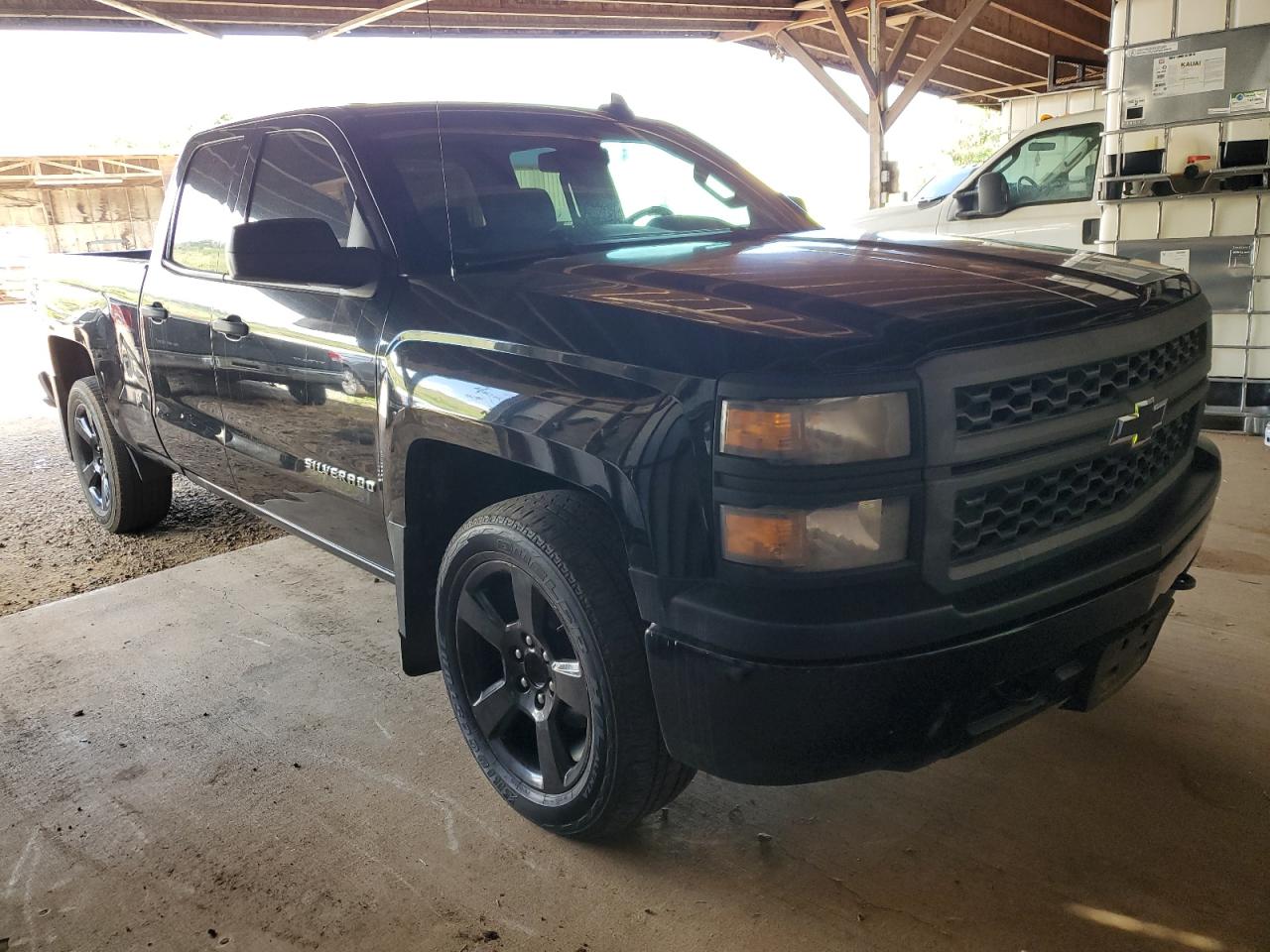 2015 Chevrolet Silverado - Image 4