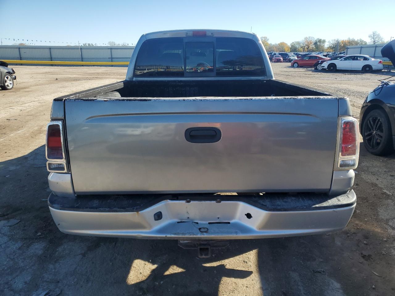 2008 Mitsubishi Raider - Image 6