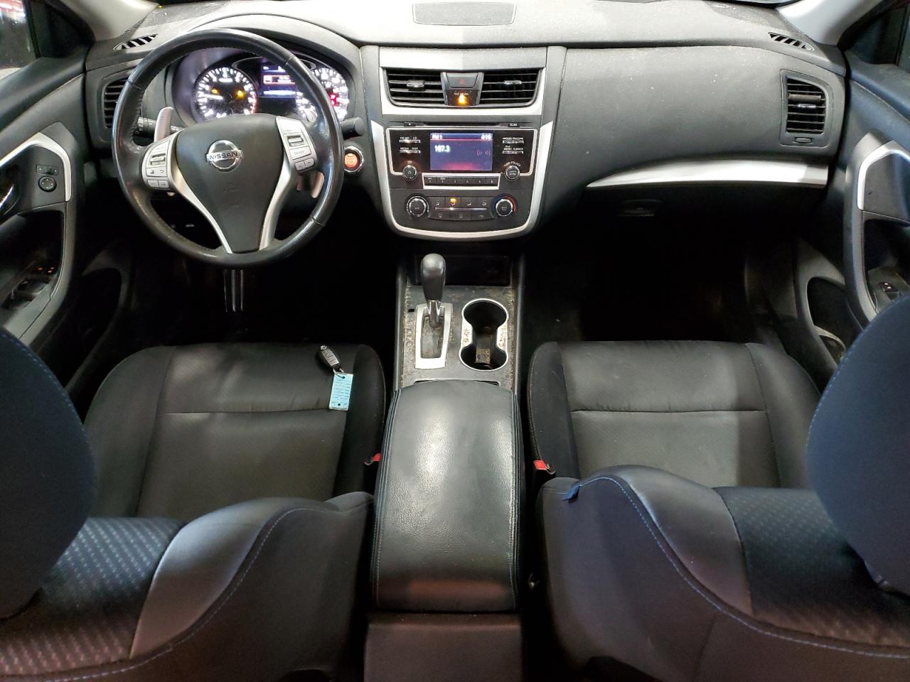 2017 Nissan Altima - Image 8