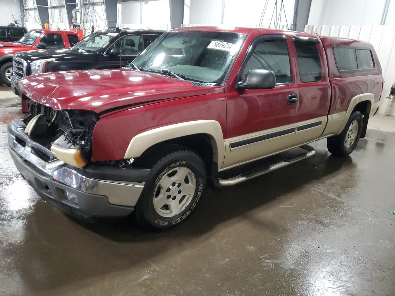 2005 Chevrolet Silverado - Image 1