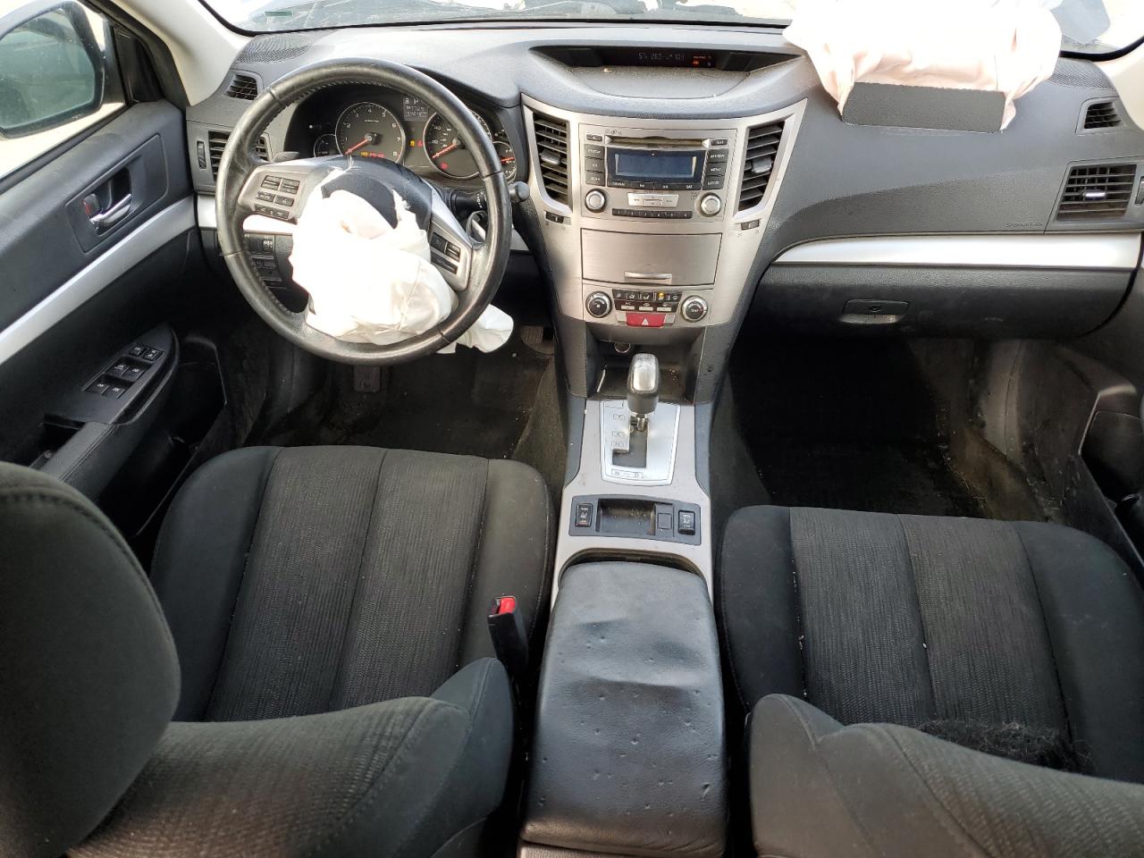 2013 Subaru Outback - Image 8