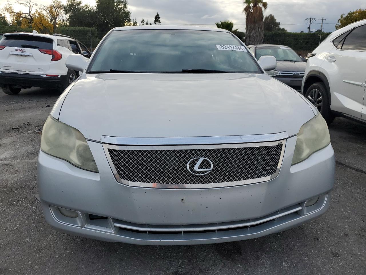 2006 Toyota Avalon - Image 5