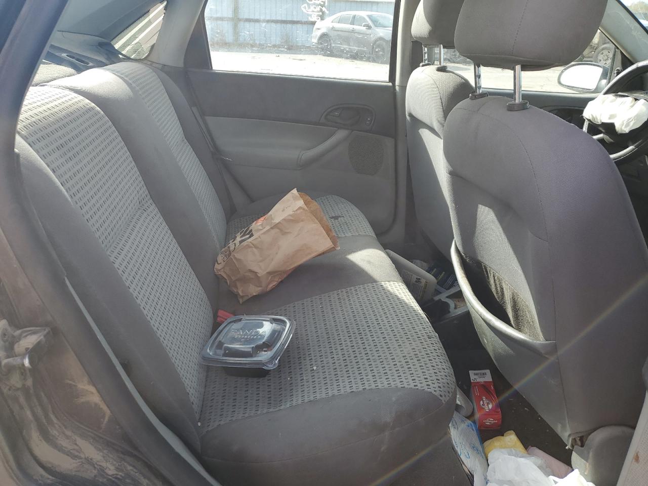 2007 Ford Focus - Image 11